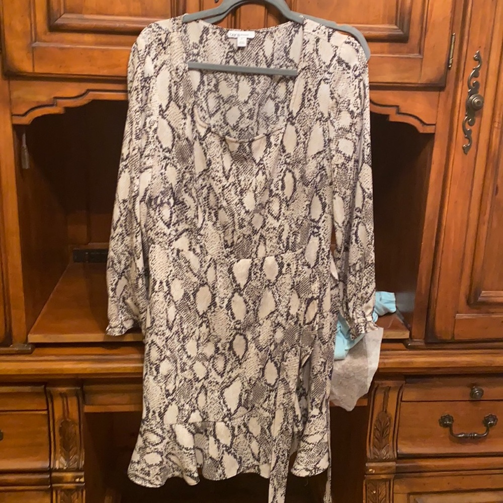 Bar III dress, leopard print knee length